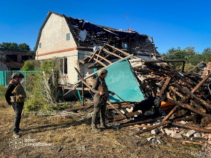 Новини Харкова: як рятувальники гасили пожежу в Леб’яжому
